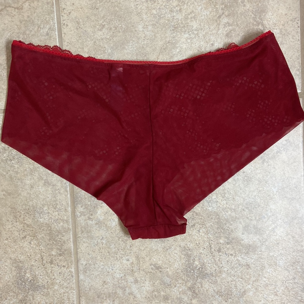 NEW! Adore Me red, lined, lace bra AND matching hiphugger panty. Only worn once - Picture 6 of 6